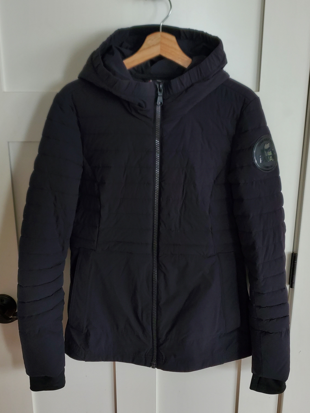 Pajar Canada Womens L Black Packable Waterproof Hooded Quilted Puffer Ski Jacket